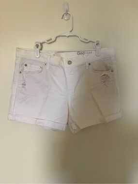 Women’s White GAP Shorts